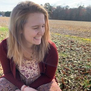 Meet your Posher, Annah